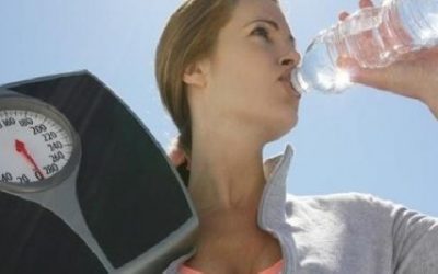دور الماء في عملية فقدان الوزن