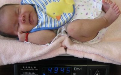 معدل زيادة وزن الرضيع