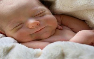 طرق رعاية الطفل حديث الولادة