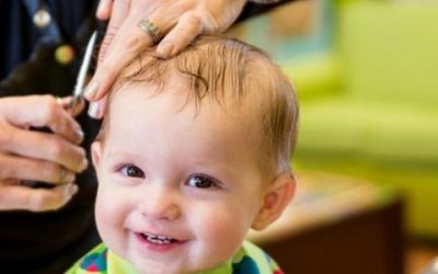 اهمية قص الشعر للأطفال الرضع