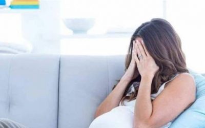 هل يشعر الجنين ببكاء أمّه أثناء الحمل؟