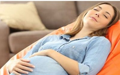 خطورة النوم لأكثر من 9 ساعات في الليلة الواحدة أثناء الحمل