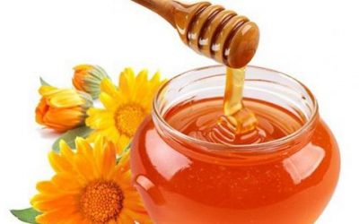 بالفيديو..شروط تناول عسل النحل للحامل